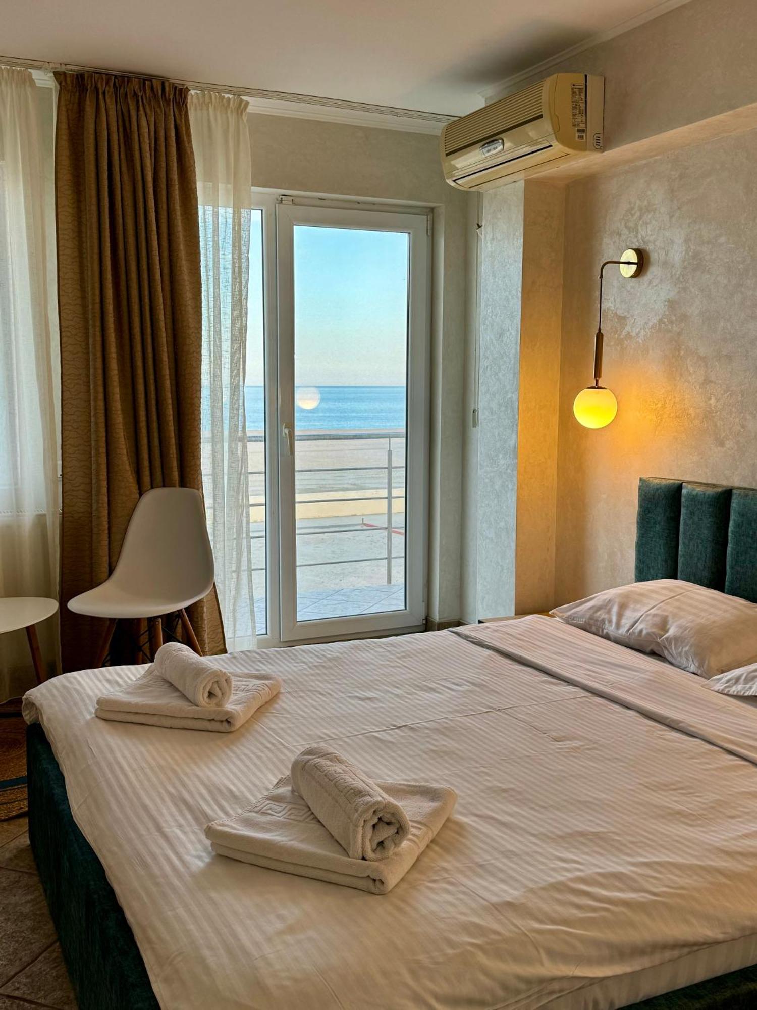 Vila Plaja Azur Eforie Nord Luaran gambar